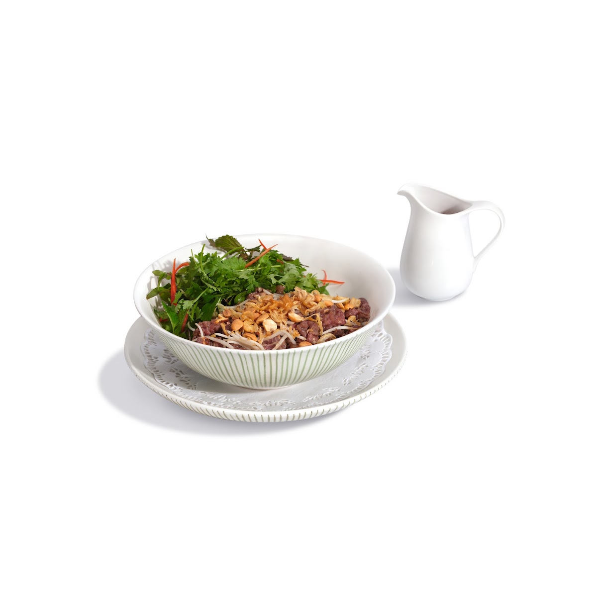 SAUTÉED BEEF RICE NOODLE